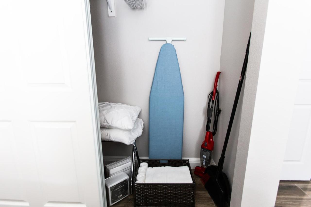 Long Beach Duplex King Bed Pet Friendly Nurses Surgeon Business Travelers Near St Marys Medical Center & Downtown 外观 照片